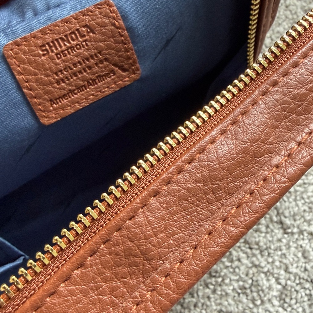 AA flagship x Shinola Detroit | leather travel amenity kit - Picture 2 of 3